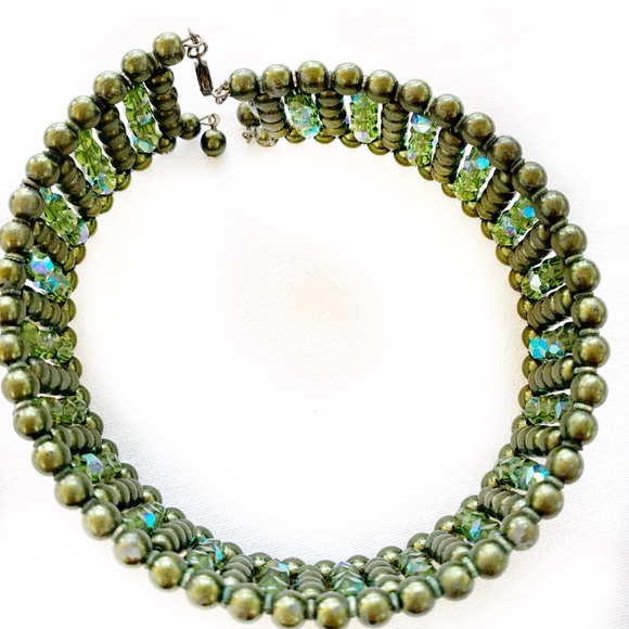Green pearl & crystal wide choker necklace - Picture 5 of 7